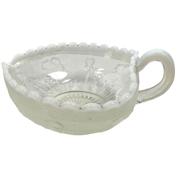 Vintage Northwood Glass Blooms & Blossoms Heart Shaped Gravy Boat White Clear - Picture 4 of 10